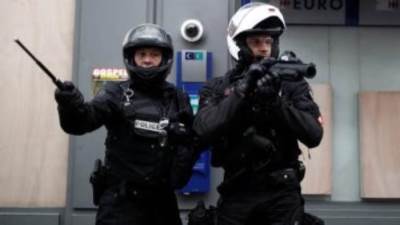  إطلاق نار وعملية طعن فى مدينة نيم جنوب فرنسا 