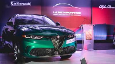  ألفا روميو تكشف عن طرازات تونالي وجوليا وستلفيو 2024 في الإمارات