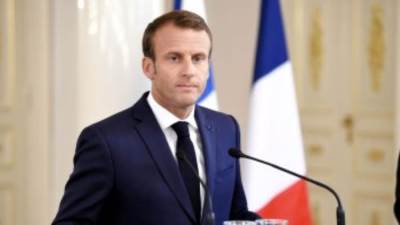 فرنسا تقرر سحب قواتها وإعادة سفيرها من النيجر 