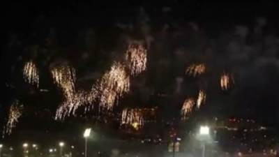  الألعاب النارية تزين سماء ستاد قناة السويس عقب تكريم الرئيس السيسي للأوائل 