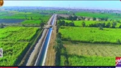  الرئيس السيسي يشاهد فيلما تسجيليا عن إنجازات قطاع الري خلال مؤتمر حكاية وطن 