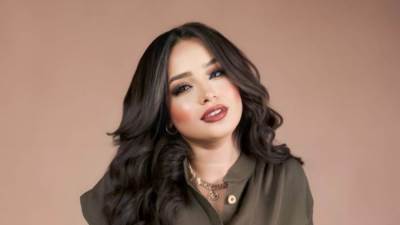 رشا البعل تقدم برنامج جديد بعنوان أوتو شو علي قناة الشمس 