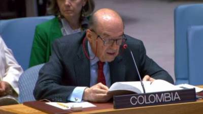 كولومبيا تطلب من سفير إسرائيل مغادرة البلاد