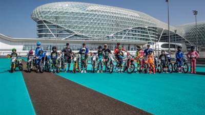  مسار سباقات السوبر كروس في الاتحاد أرينا على أتم الجاهزية لاستقبال نجوم بطولة العالم السوبر كروس