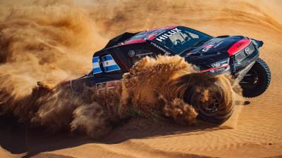 إنطلاق رالي دبي الصحراوي.. العطية يرحب بالتحدي من قبل السائقين الشباب والبلوشي يقود تحدي الإمارات في فئة الدراجات النارية