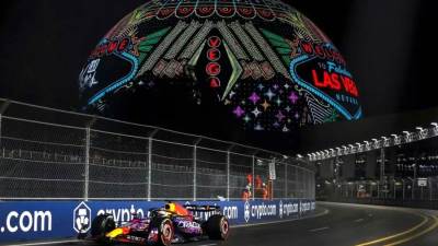 الجولة الـ 21  من بطولة العالم للفورمولا 1 – (لاس فيجاس).. فيرستابن يتفوق على لوكليرك من جديد 