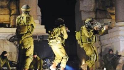  قوات الاحتلال الإسرائيلية تقتحم مدينة جنين وتحاصر المستشفى الحكومى 