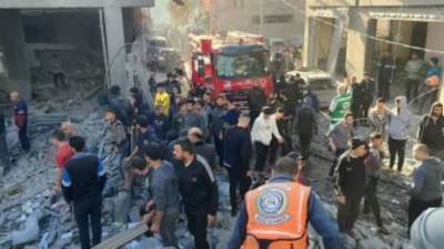  انقطاع كامل لخدمات الاتصالات والإنترنت عن غزة بسبب القصف الإسرائيلى 