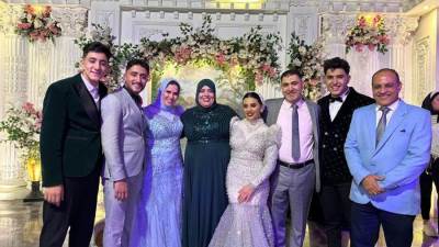 د. أماني الموجي وم. عماد النجار يتقدمون بخالص التهاني للأستاذ طلال عبد العاطي بمناسبة خطوبة نجله شهاب علي الآنسة ندى 