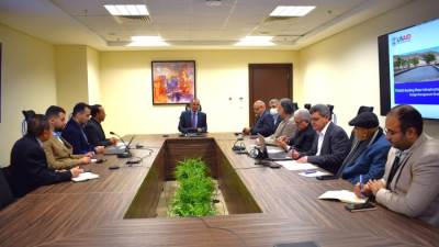 نائب وزير الإسكان يستقبل خبراء أحد المكاتب الدولية لبحث التعاون في معالجة الصرف الصحي واستخدام الحمأة