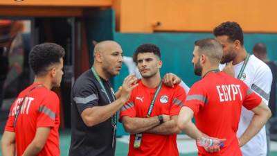  جولة تفقدية لمنتخب مصر في استاد "فليكس" 