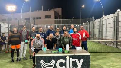 انطلاق بطولة سيتي كلوب المفتوحة لبادل التنس ضمن خطة توسيع قاعدة اللعبة 