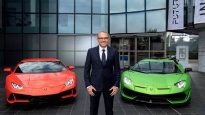 شركة أوتوموبيلي لامبورغيني تحقق إنجازاً تاريخياً مع تسليم أكثر من 10,000 سيارة