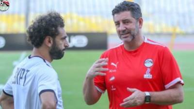 إصابة محمد صلاح بشد في العضلة الخلفية ويغيب مباراتين في أمم أفريقيا  