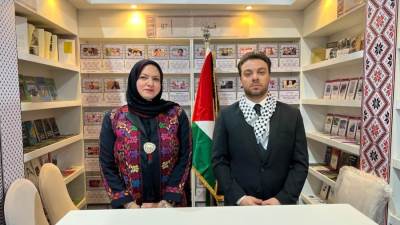 فلسطين تسلط الضوء على شهداء حرب الإبادة الجماعية في جناحها بمعرض القاهرة الدولي للكتاب 