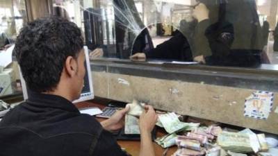 كشفها تقرير بالأرقام.. كيف تحولت الصرافة في اليمن لذراع مالي لتمويل الحرب؟