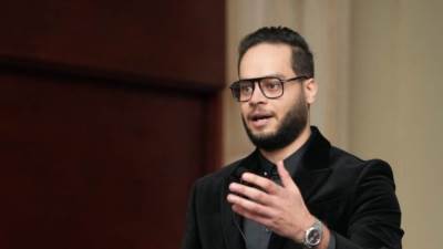 إسلام البغدادي: شركة "في للاستثمار" تتبنى خططًا جادة لتنفيذ مشروعاتها بأعلى معايير الجودة وفي المواعيد المحددة