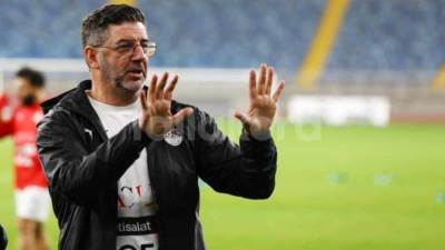  توجيه الشكر لروي فيتوريا وجهازه المعاون