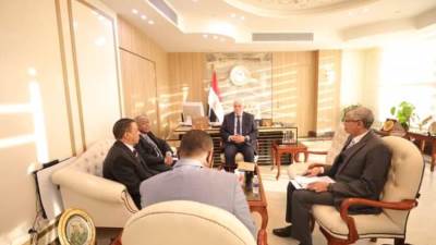 وزير التعليم العالي يلتقي السفير السوداني بالقاهرة لبحث سبل التعاون المشترك بين البلدين