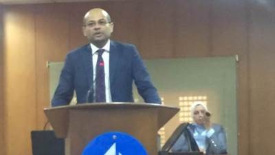 "رئيس البورصة" يشارك فى مؤتمر "الرقابة المالية" باستراحة من محافظ "دمياط"