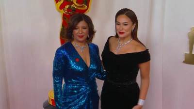 هند صبري تتألق على السجادة الحمراء في حفل توزيع جوائز الأوسكار