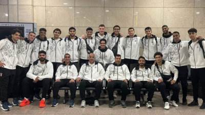 د. محمد الأمين يهنئ منتخبنا علي البداية القوية.. ومحروس يتعهد مع اللاعبين  ببذل أقصي جهد من أجل الذهب 