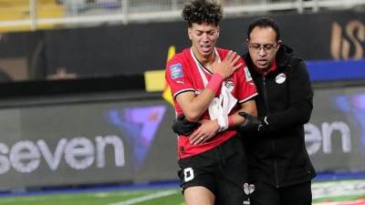  الأشعة تثبت إصابة إمام عاشور بخلع ما بين مفصل الترقوة ولوح الكتف 