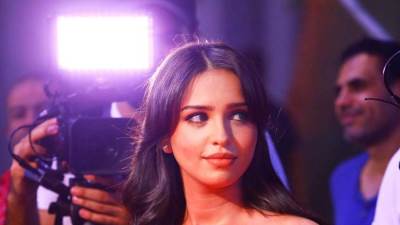 انتصار عبد الفتاح أول ضيوف برنامج " الفن في البيت "  