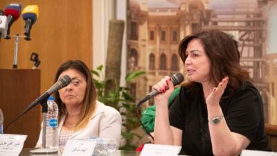 ايزيس لمسرح المرأة يكرم عواطف نعيم وكريمة منصور ومحمود نسيم وسهام عبد السلام ورجاء بن عمار