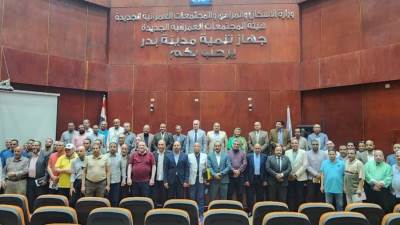 رئيس جهاز " أكتوبر الجديدة " يجتمع بممثلي الشركات المنفذة لـ"سكن لكل المصريين" لمتابعة معدلات التنفيذ