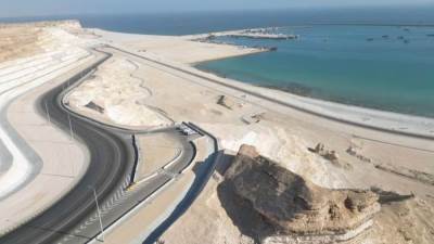 سلطنة عُمان تنفذ عدة مشروعات في القطاع اللوجستي بالمنطقة الاقتصادية الخاصة بالدقم