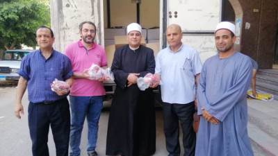 استلام 2 طن لحوم صكوك إطعام لتوزيعها على مستحقيها بالقرى الأكثر إحتياجاً بالبحيرة