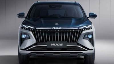 مصر حلوان للسيارات تبدأ بتسليم السيارة Dongfeng HUGE 2024 مع تثبيت السعر