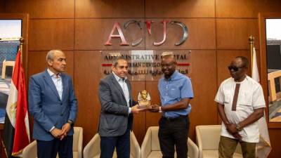 استعدادًا لتطبيق نفس النموذج.. وفد من جمهورية زيمبابوي يزور العاصمة الإدارية الجديدة ويطلّع على آخر إنجازاتها