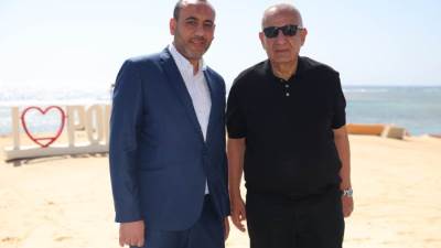 مجموعة بيك الباتروس للفنادق والنيل للطيران توقعان اتفاقية تعاون في مجال السياحة والطيران