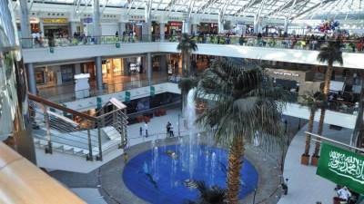 تجارب تسوق فريدة في عروس البحر الأحمر