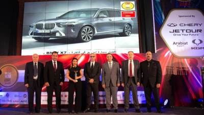 (BMW X7) تحصل على جائزة أفضل سيارة SUV  7 ركاب فاخرة بإحتفالية (الأفضل – Car of the year Egypt) لعام 2024