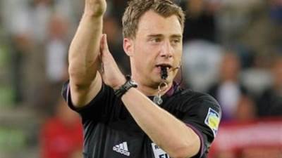 طاقم ألماني لإدارة مباراة بيراميدز والأهلي بدوري «Nile»