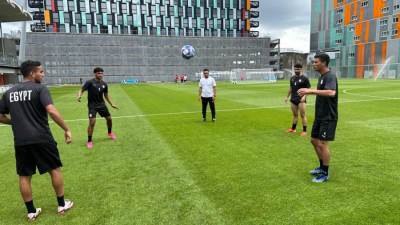 روح وجدية وحماس فى تدريبات المنتخب الأوليمبي استعدادا لضربة البداية فى الأولمبياد 