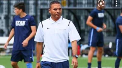 "الليثي" نجم الزمالك السابق يقود أبناء السيتي في أمريكا 