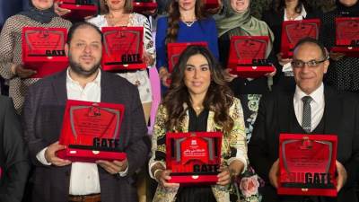 تكريم مدرسة مون جاردنز الدولية في معرض "EDU Gate"