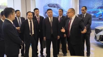 زيارة رفيعة المستوى من حكومة جوانزو تعزز الشراكة الاستراتيجية بين جميل موتورز وGAC الدولية