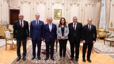 وزيرة التنمية المحلية تلتقي هيئة مكتب لجنة الإدارة المحلية بمقر مجلس النواب بحضور وزير الشئون النيابية