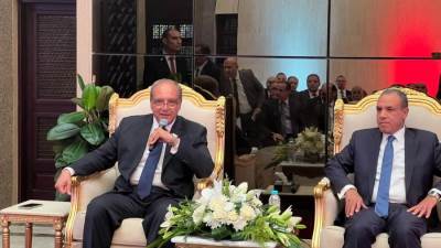 وزير الخارجية يعقد لقاءاً مع رموز الجالية المصرية وبعض المستثمرين المصريين في السعودية