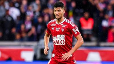  الأهلي يستعد للإعلان عن صفقة أشرف داري بعد الاتفاق على ضمه 4 مواسم 