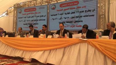 "الاسكان ": تسليم إخطارات تخصيص أراضي تقنين الأوضاع بمنطقة الأمل وبيع محال تجارية بالعبور الجديدة  