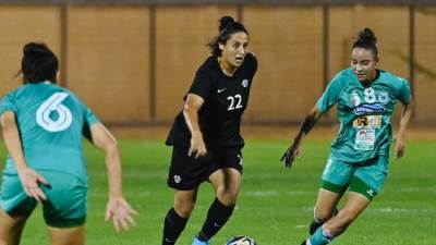 توت عنخ آمون يفوز على اقيو الجزائري .. ويقترب من التأهل لدوري أبطال أفريقيا 