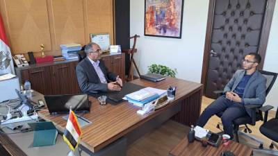 وزير الإسكان يبحث أوجه التعاون مع شركة متخصصة في استخدام التكنولوجيات الحديثة بمجال المياه  والصحي
