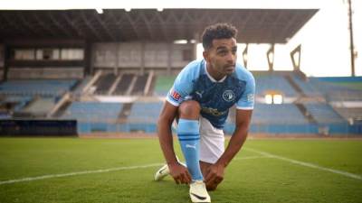 بيراميدز يعلن التعاقد مع يوسف أوباما 