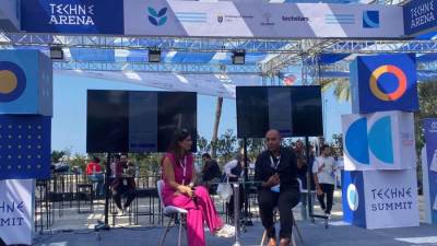 خلال مشاركته متحدثاً بقمة تكني: إسلام نصر الله يقدم نصائح لرؤساء الشركات حول كيفية خلق بيئة عمل ناجحة واتصال فعال مع الموظفين